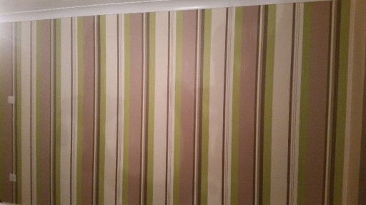 Wallpaper job complete.